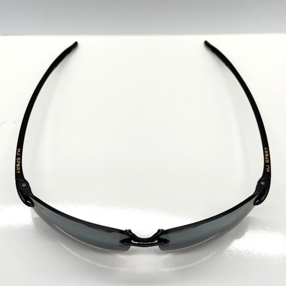 Maui Jim 422-02 Breakwall Sunglasses Black Frame Grey Polrized Lenses Sport Case - Picture 4 of 11